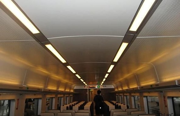 中國北車集團(tuán)動車項(xiàng)目漫反射PC耐力板