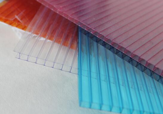 購買PC耐力板時要考慮哪些？