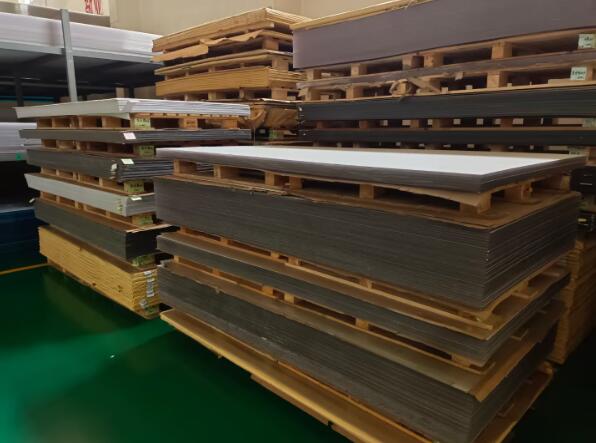 防靜電PVC卷材有哪些特性？