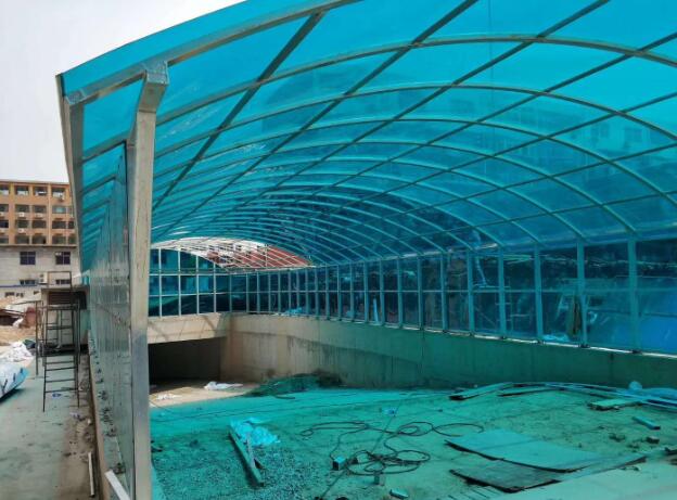 造成PC耐力板開裂的5個(gè)原因