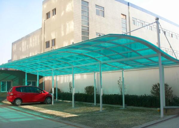 PC耐力板車棚雨棚多少錢一平方米？