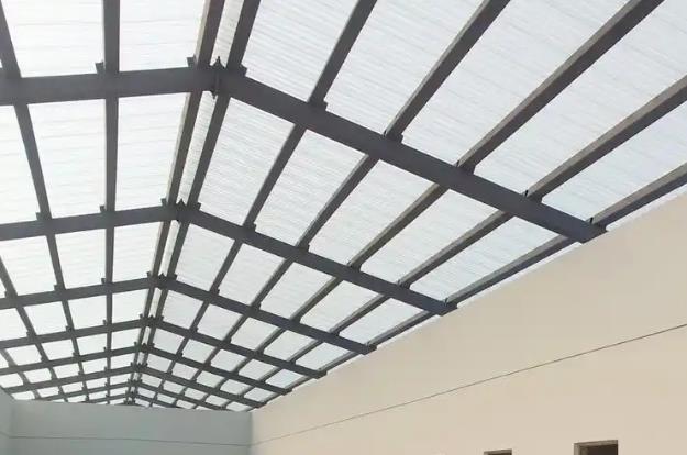 玻璃幕墻的優(yōu)點(diǎn)和缺點(diǎn)？